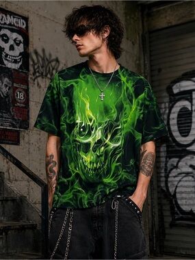 Social Media Green Flame Skull Graphic Tee Y2K Cyber Goth Grunge Size Medium